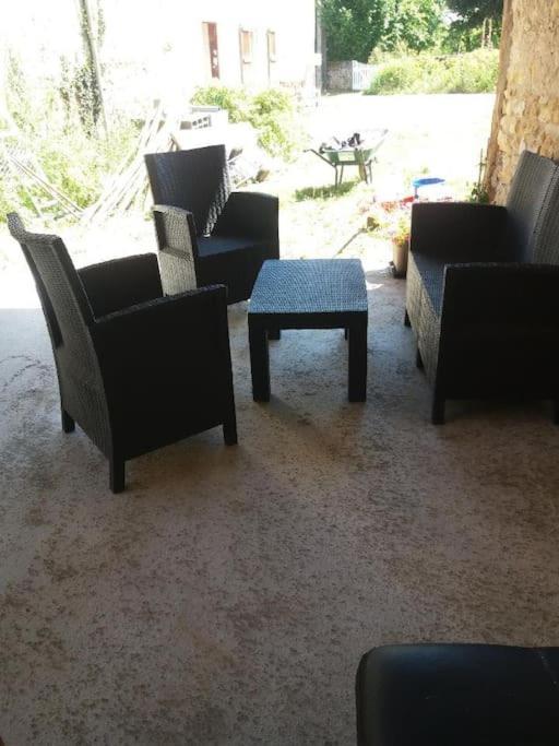 Chez Samb Villa Lussac-les-Chateaux Ngoại thất bức ảnh