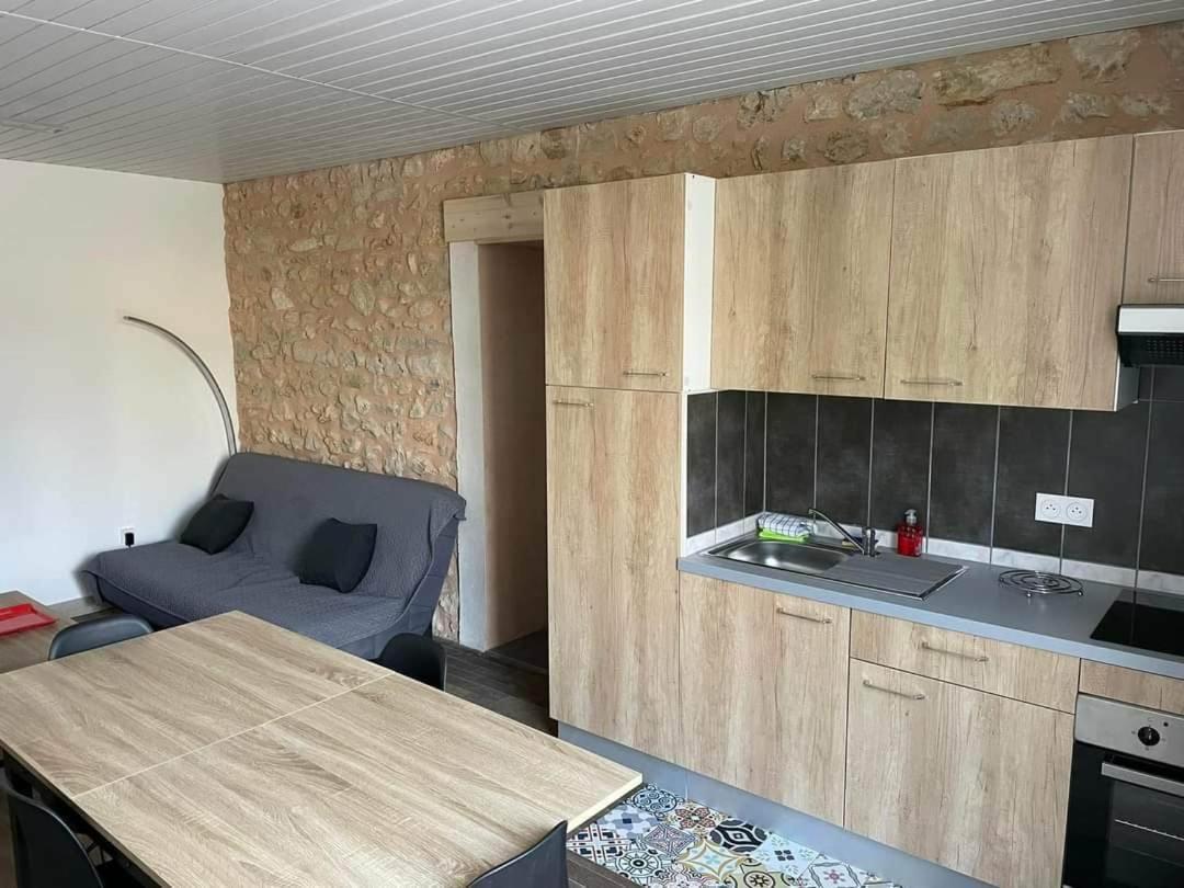 Chez Samb Villa Lussac-les-Chateaux Ngoại thất bức ảnh